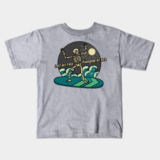 Skeleton wave rider Kids T-Shirt